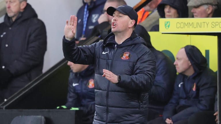 Mike Dodds says Sunderland 'have not given up' on play-offs race